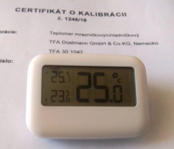 Teplomer min-max kalibrovaný do chladničky v bodoch 2, 6, a 10 °C